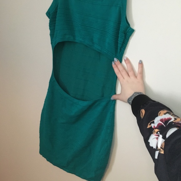 Costa Blanca M/L Keyhole Back Knit Dress - Picture 4 of 6